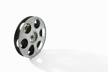 宝贝乖女你的奶真大水真多视频迈开腿让尝尝你的森林动漫 龙珠ol港服官网地铁蓝衣种子  第2张